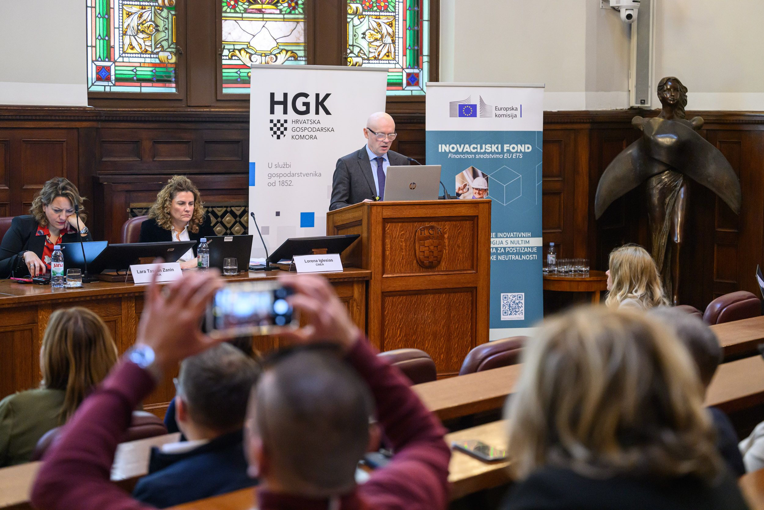 Veliki interes hrvatskih tvrtki za ulaganja u čistu energiju i industriju