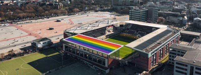 U Hamburgu na stadionu grade prvu solarnu elektranu na svijetu u duginim bojama