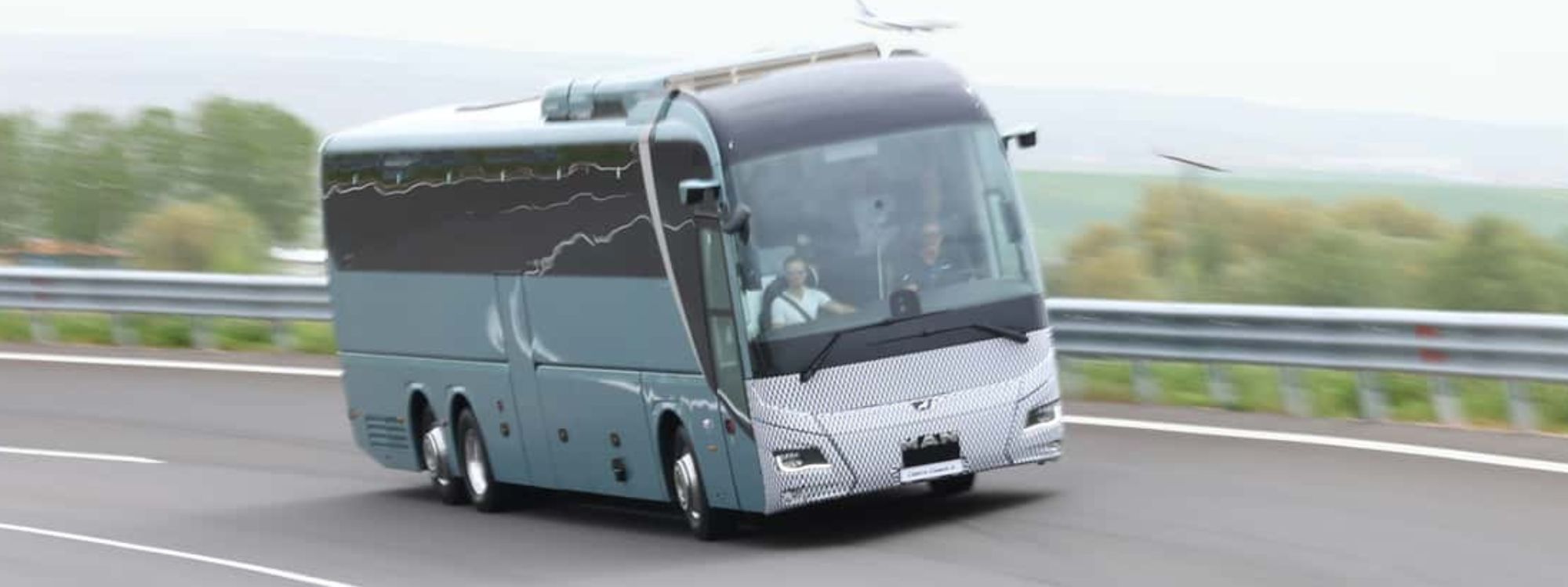 Budućnost prijevoza putnika: Ovaj električni autobus ima ogromnu bateriju i velik doseg