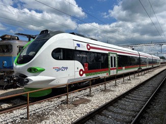 Prvi elektrobaterijski vlak danas stiže na hrvatske pruge