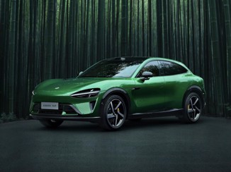 FOTO Xiaomi YU7: Električni SUV s dosegom do 835 km i ultra-brzim punjenjem stiže u srpnju
