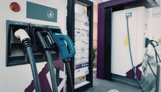 Taksisti i dostavne službe mogu do 45 milijuna eura poticaja za električna vozila