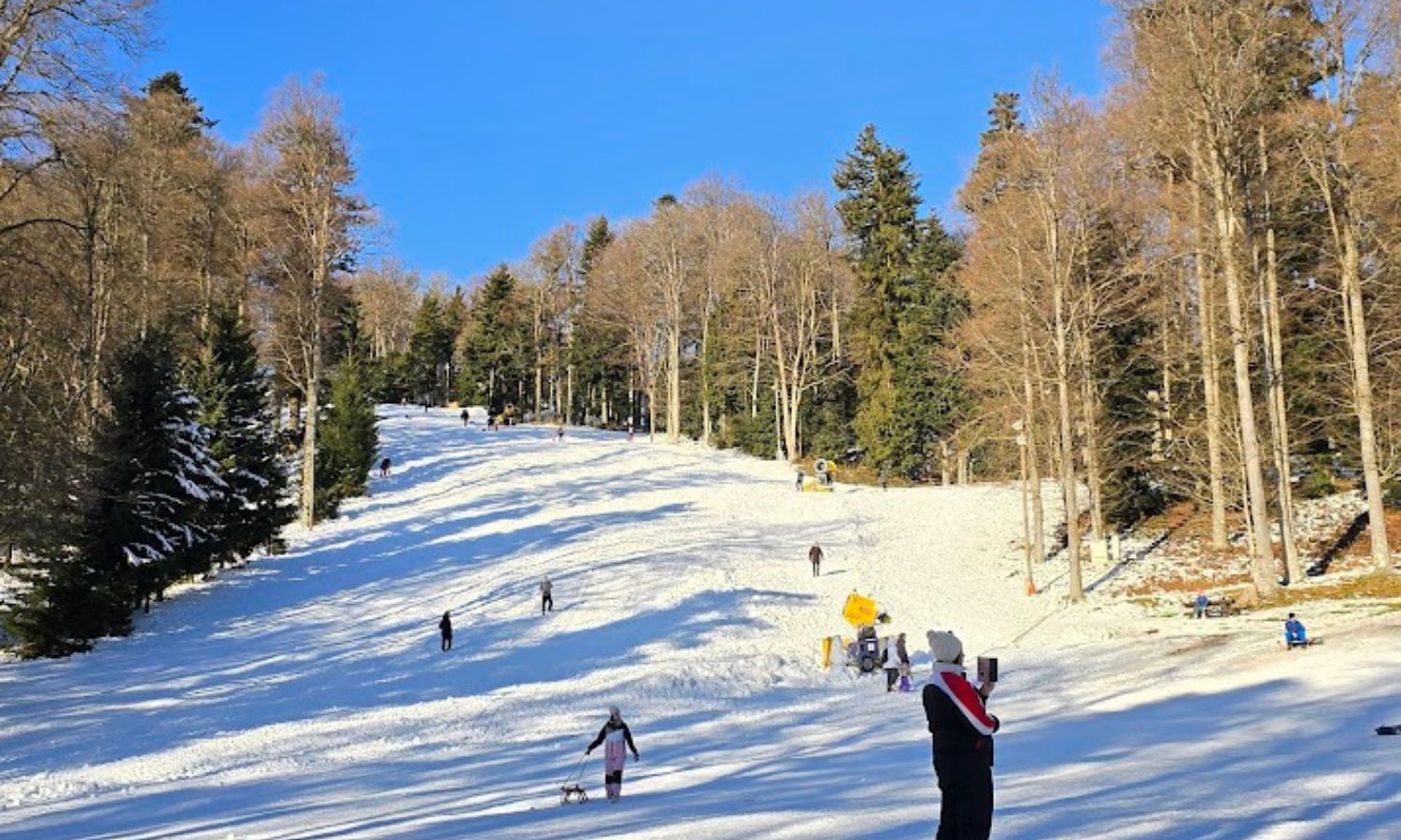 Snijega je sve manje, budućnost naših skijališta ostaje upitna