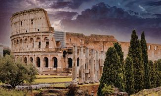 Rim siječe stare borove duž avenije do Koloseja