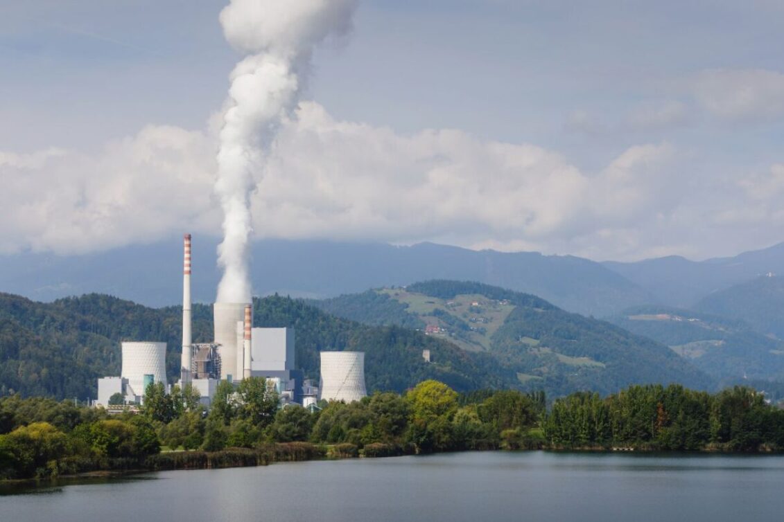 Stižu li solarni auti, vlakovi brodovi: Što je solarni prijevoz i kakva je negova budućnost