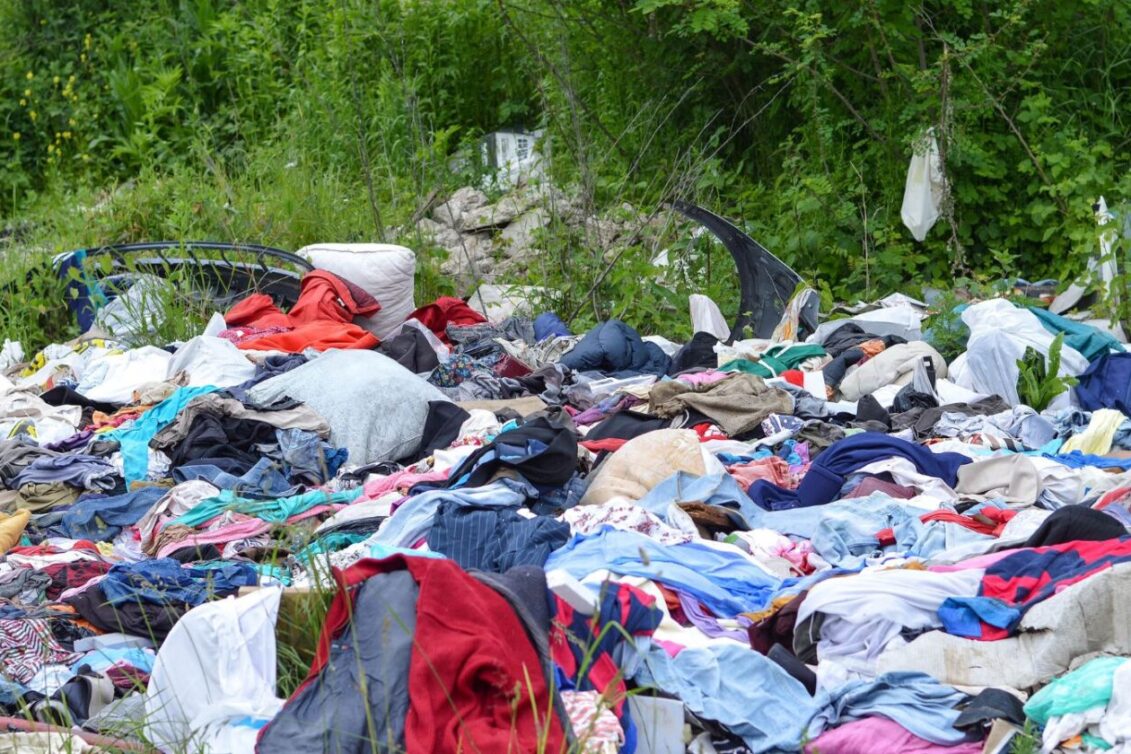 Zašto ‘recikliranje’ odjeće neće spasiti planet?