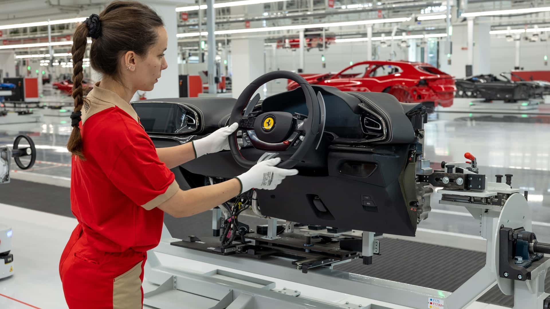 Ferrari je otvorio novu tvornicu: Napaja se obnvljivom energijom i proizvodit će električne aute